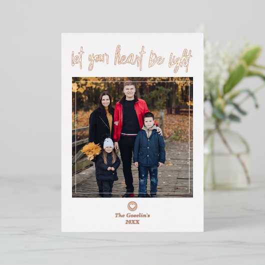 ハートを光の金ゴールド写真にする 箔シーズンカード (立ち正面)