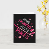 ハートを奪うパック ホッケー アイス リンク バレンタイン デー カード (黄色い花)