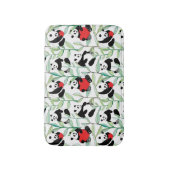 ハートを持つ美しいパンダが付いているパターン バスマット (正面縦)