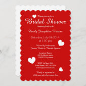 ハートを持つ赤く及び白いブライダルシャワー招待状 招待状 (正面/裏面)