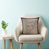 ハートを木に刻む クッション (椅子)