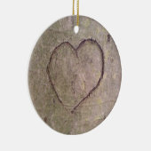 ハートを木に刻む セラミックオーナメント (右)