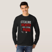 ハートを盗むようにパックを盗むバレンタインデー H Tシャツ (正面フル)