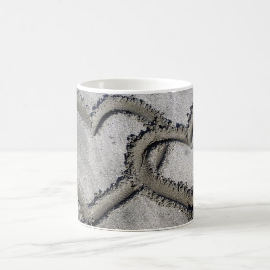 ハートを砂にリンク コーヒーマグカップ (中央)