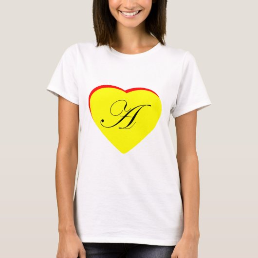 ハートイエローレッドA結婚式招待状ザ・ミュージアムZ Tシャツ (正面)