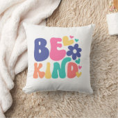 ハートカラフルと花に優しい クッション (ブランケット)