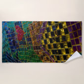 ハートカラフルモザイク ビーチタオル (正面)
