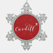 ハートカーディフ国旗、カーディッド、ウェールズ、セラミックorname スノーフレークピューターオーナメント (正面)