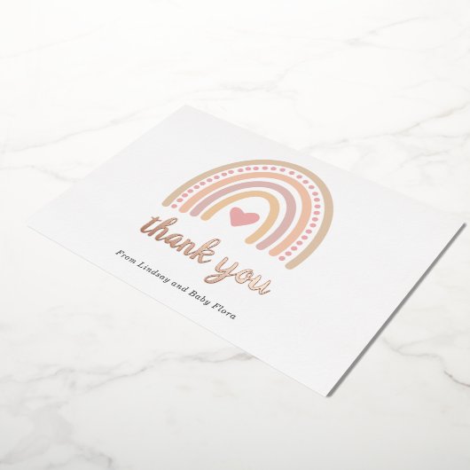 ハートガールボーホレインボーベビーシャワーサンキューカード 箔招待状 (回転した状態)