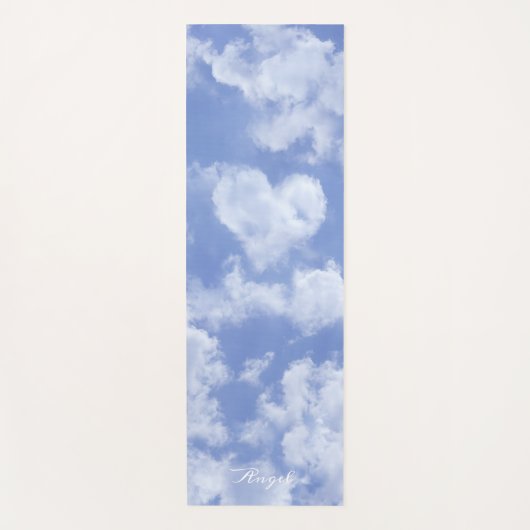 ハートクラウドスカイかわいいおもしろいブモダンルー名前をカスタムする ヨガマット (正面)