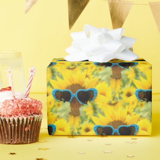 ハートサングラスオンサンフラワー ラッピングペーパー (誕生日パーティー)
