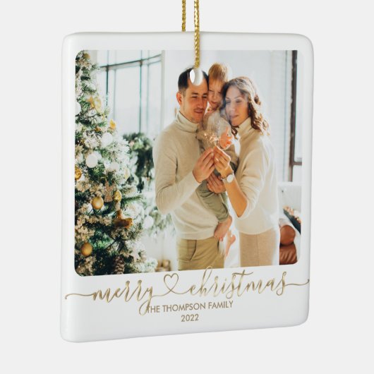 ハートスクリプト金ゴールドメリークリスマスフォトホリデー セラミックオーナメント (右)