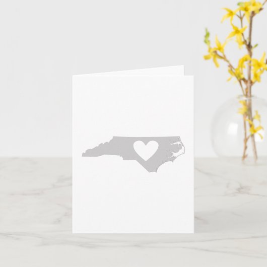 ハートノースカロライナのマップシェイプグレーの背景 カード (黄色い花)