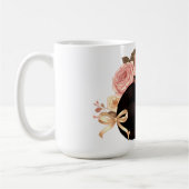 ハートバウンド: シャム猫と黒猫の花咲く愛 コーヒーマグカップ (左)