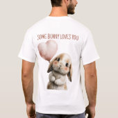 ハートバルーンを持つあなたを愛するうさぎ Tシャツ (裏面)