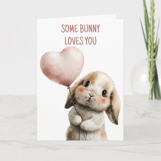ハートバルーンを持つSome Bunny Loves You カード (正面)