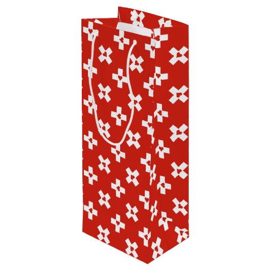 ハートパターンが付いているスイス連邦共和国の旗 ワインギフトバッグ (裏面アングル)