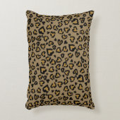 ハートヒョウの模様(天然色) アクセントクッション (正面(垂直))