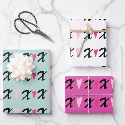 ハートピンクXとハートパターン ラッピングペーパーシート (正面)