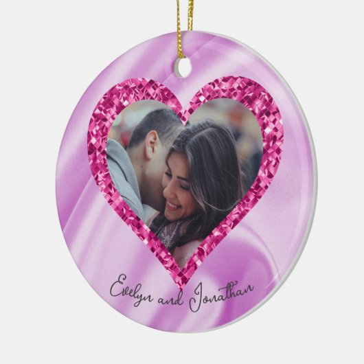 ハートフレームカスタムフォトピンクシルク&ダイヤモンド セラミックオーナメント (左)