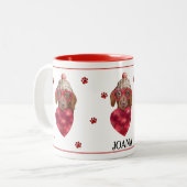 ハートポーズブラウンダックスンヴァレンティーンズデイギフトドッグ ツートーンマグカップ (正面左)