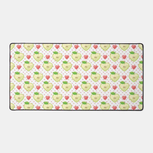 ハートリンゴ(ピンクの水玉模様とハート) デスクマット (正面)