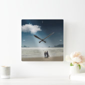 ハート上のビーチ。 スクエア壁時計 (ホーム)