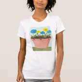 ハート付きの花瓶の想像上の花 Tシャツ (正面)