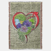 ハート内の多肉植物 スローブランケット (正面縦)