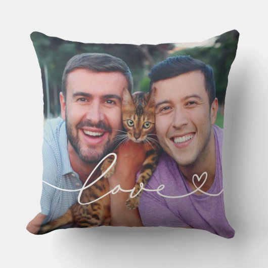 ハート写真と白いスクリプトで愛カスタムする クッション (正面)
