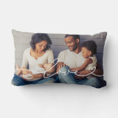 ハート写真と白いスクリプトで愛カスタムする ランバークッション (裏面)