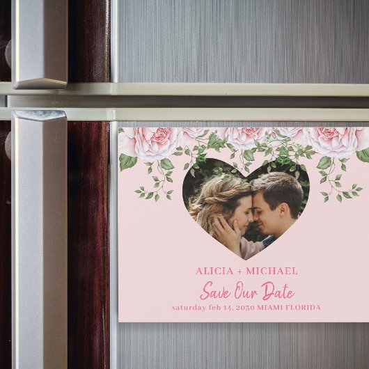 ハート写真ピンクのバラの結婚式の日付を保存 マグネット招待状