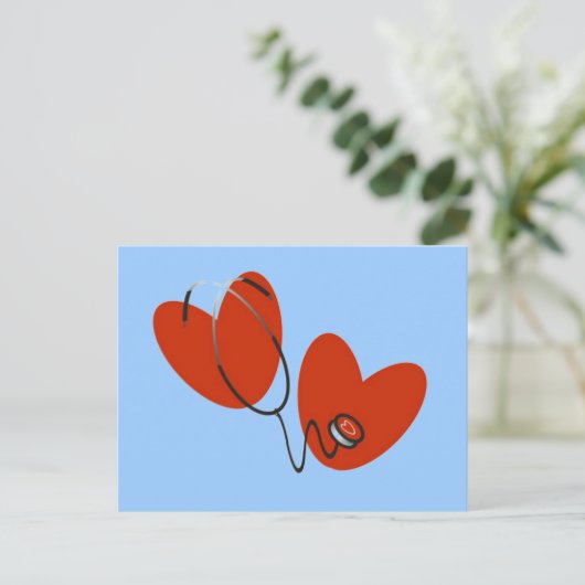 ハート及び聴診器Tシャツ及びギフト ポストカード (スタンド正面)