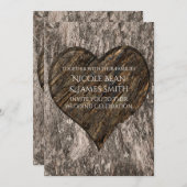 ハート型に彫られた木の幹の素朴な結婚式の招待状 招待状 (正面/裏面)