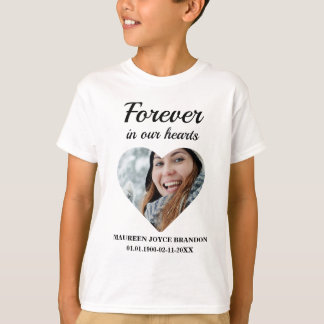 ハート型の写真Forever in ourハート Tシャツ
