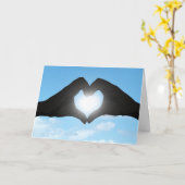 ハート型の手のシルエット(青空背景) カード (黄色い花)