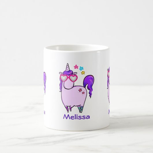 ハート型の眼鏡のかわいいユニコーン コーヒーマグカップ (中央)
