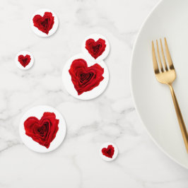 ハート型の赤いバラのバレンタインデー コンフェッティ