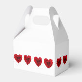 ハート型の赤いバラのバレンタインデー フェイバーボックス (裏面サイド)