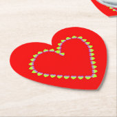 ハート型ハートオン赤 ペーパーコースター (アングル)