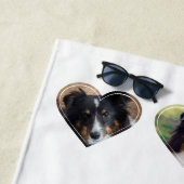 ハート型ペット写真テンプレート with 足跡 & 名前 ビーチタオル (インサイチュ)