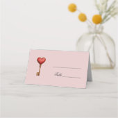 ハート型鍵結婚ピンク座席表 プレイスカード (正面)