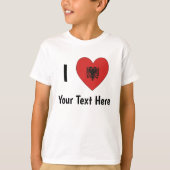 ハート形のアルバニア国旗 パーソナライズ Tシャツ (正面)