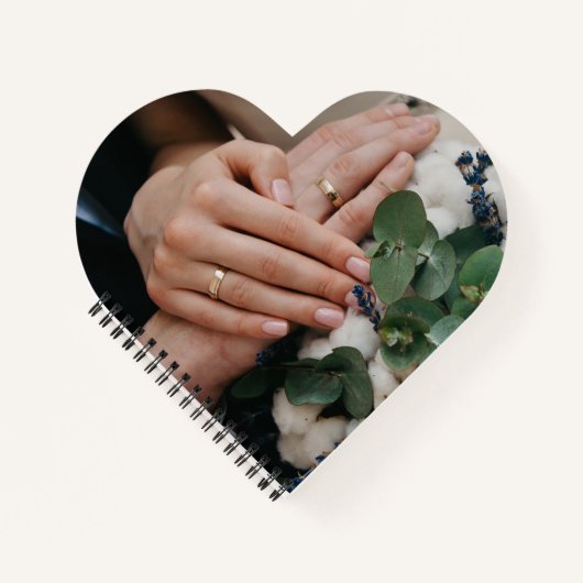 ハート形の写真結婚のジャーナル – パーソナライズされた ノートブック (正面)