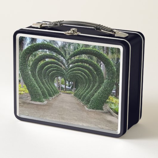 ハート形の生垣 メタルランチボックス (正面)