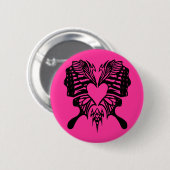 ハート形の蝶ボタン 缶バッジ (正面&裏面)