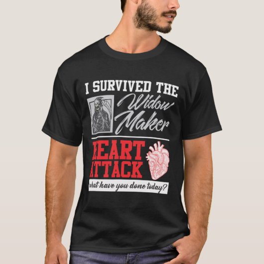 ハート手術生存者の未亡人メーカーハート攻撃 Tシャツ (正面)