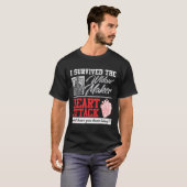 ハート手術生存者の未亡人メーカーハート攻撃 Tシャツ (正面フル)