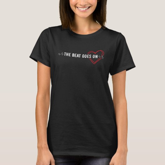 ハート攻撃の生存者ビートは脈拍に進む Tシャツ (正面)