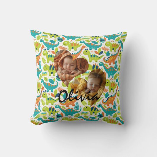 ハート枠とかわいい恐竜の写真の枕 クッション (正面)